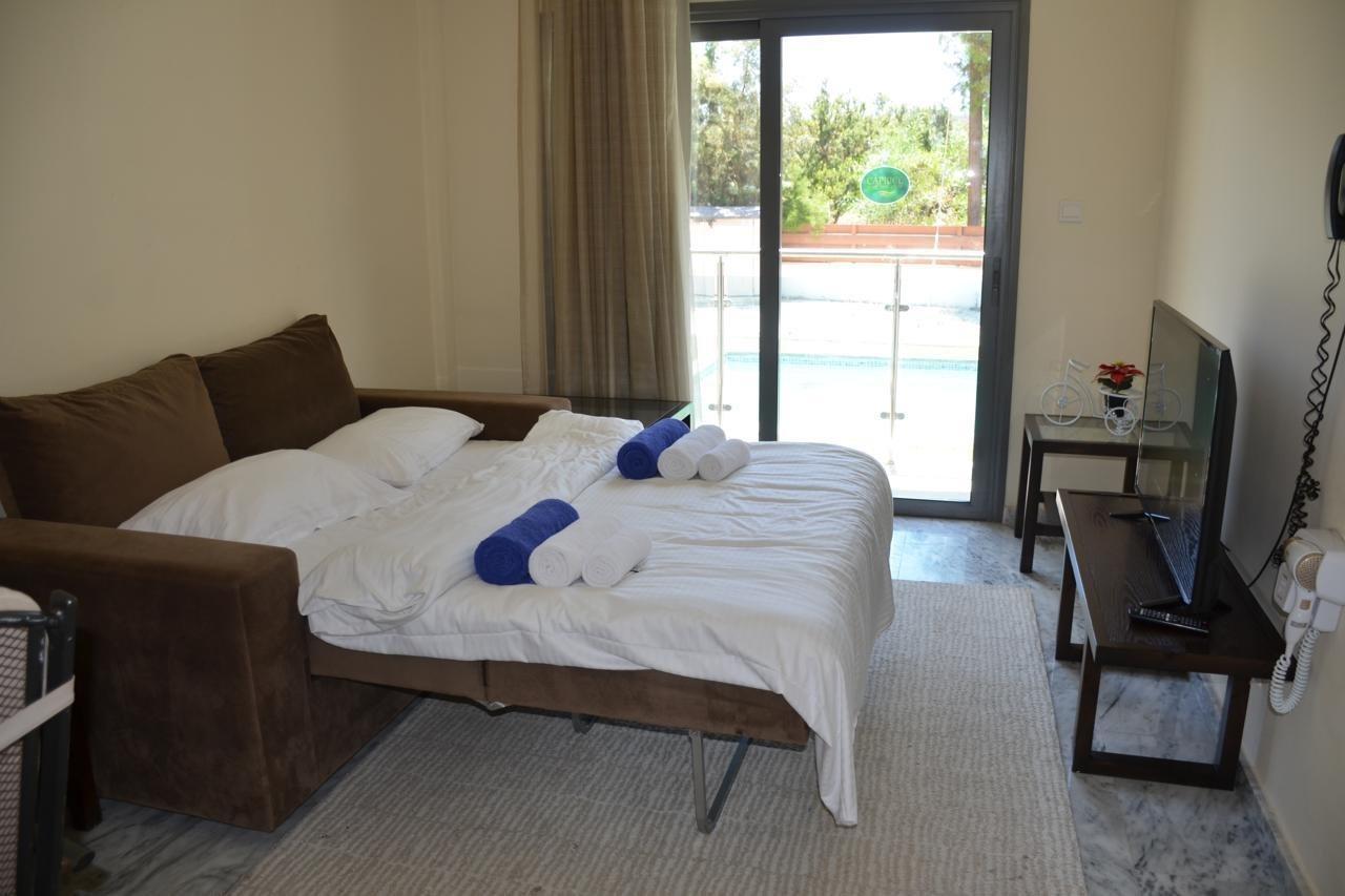 Latchi Escape Hotel And Suites Polis المظهر الخارجي الصورة