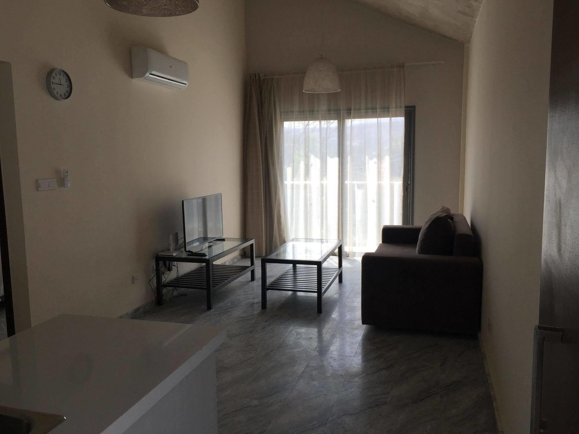 Latchi Escape Hotel And Suites Polis المظهر الخارجي الصورة