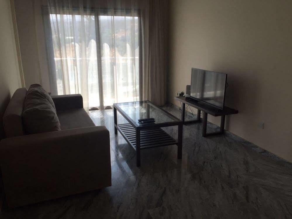 Latchi Escape Hotel And Suites Polis المظهر الخارجي الصورة