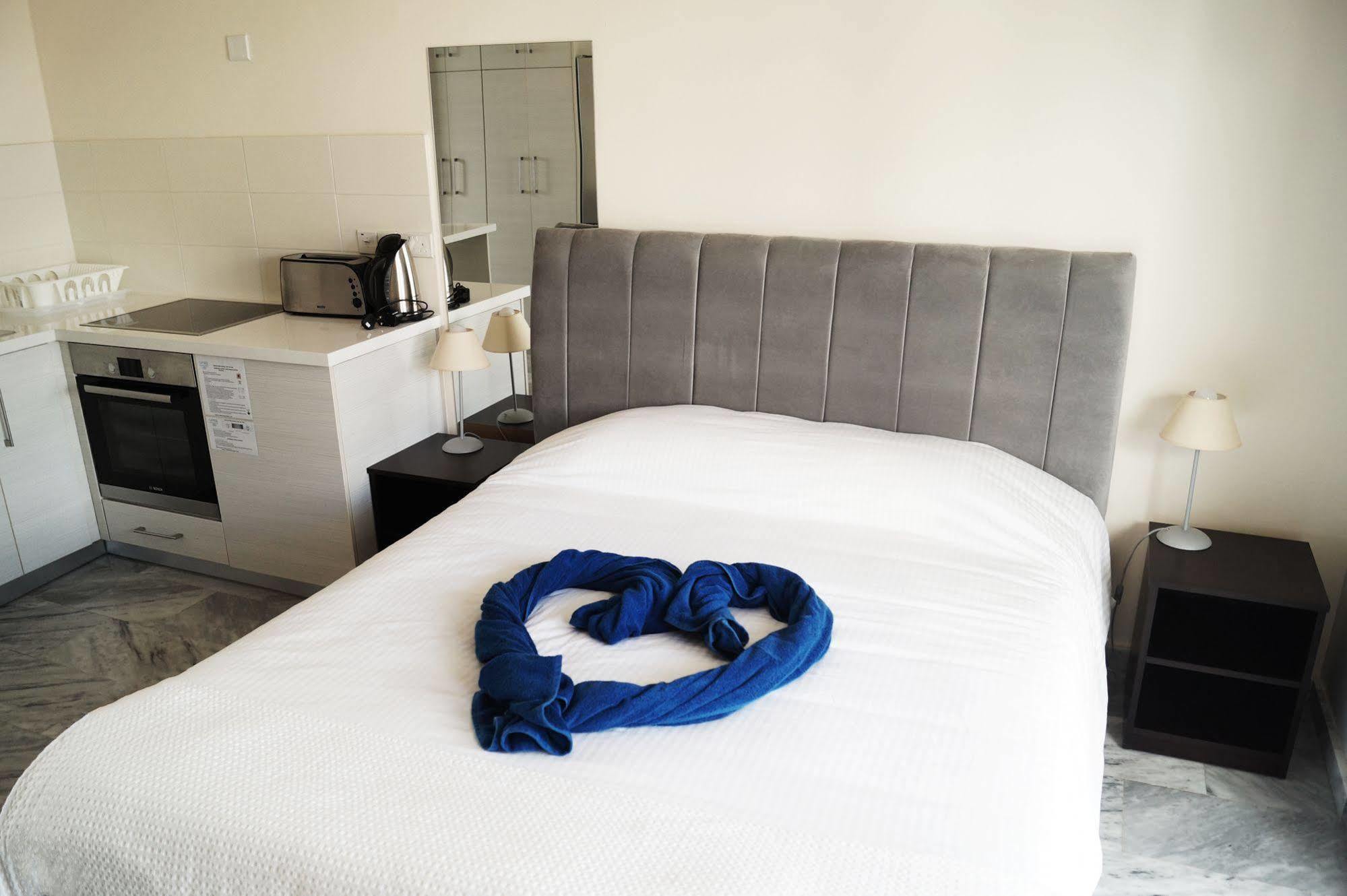 Latchi Escape Hotel And Suites Polis المظهر الخارجي الصورة
